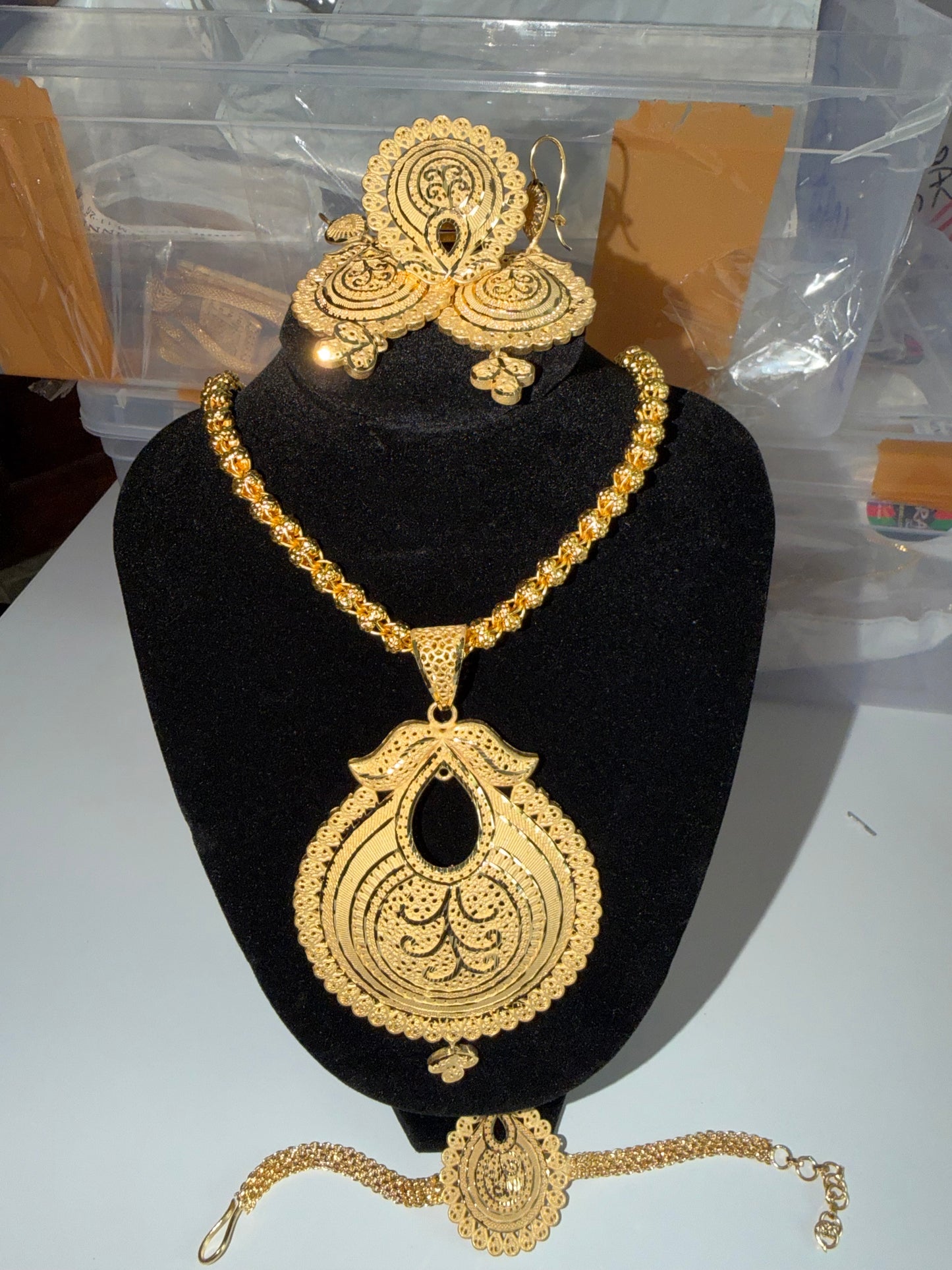 Deeqa Gold Set