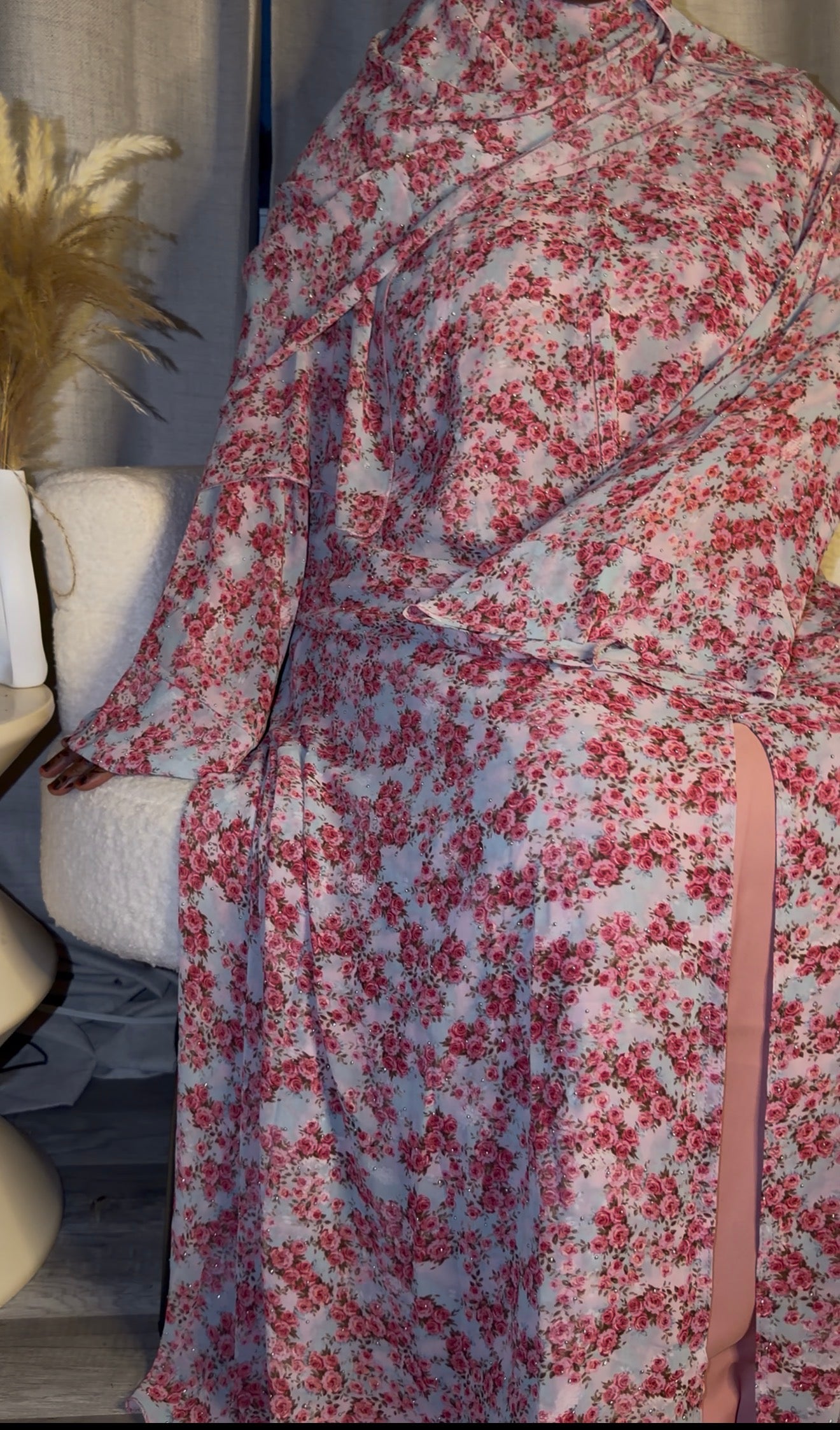 Vintage Blossom Abaya